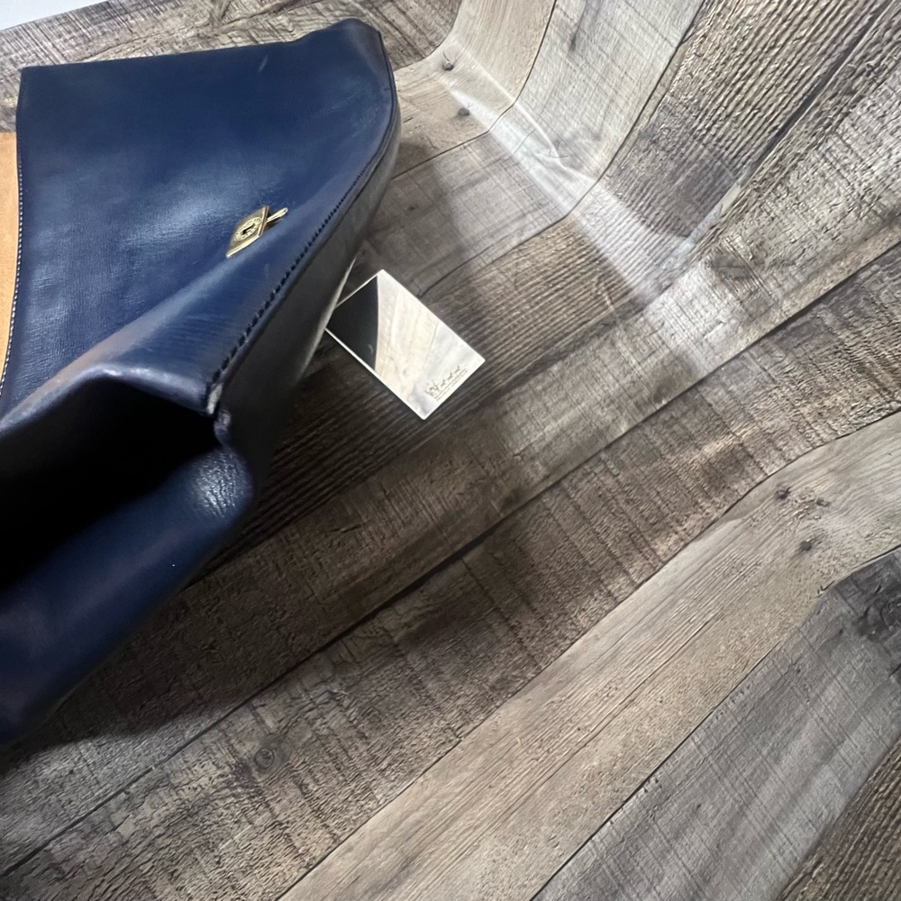 Delvaux Vintage Blue navy leather handbag 1829 - Picture 12 of 15
